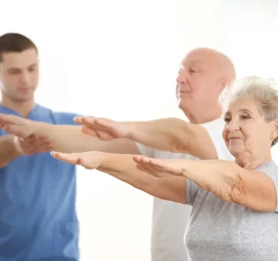 6 esercizi di rinforzo muscolare per anziani