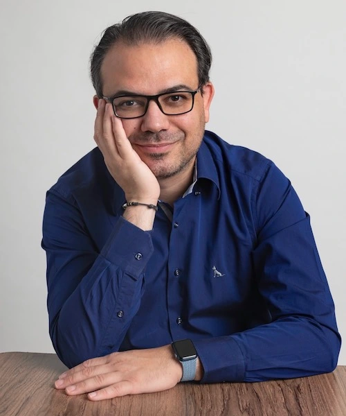 Paolo Tripodi fisioterapista qualificato per gli anziani per percorsi di fisioterapia a domicilio nelle zone di Milano e Legnano